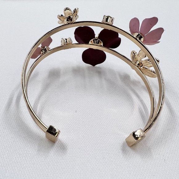 🌸🌼💕 Host Pick - NWOT - Burgundy and Pink Flowers on Gold Tone Bracelet - Picture 4 of 8
